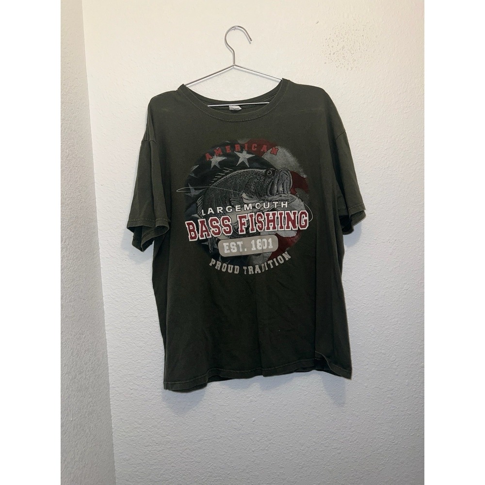 American T Shirt Mens XL Green Largemouth Bass Fishing Graphic Tee Military